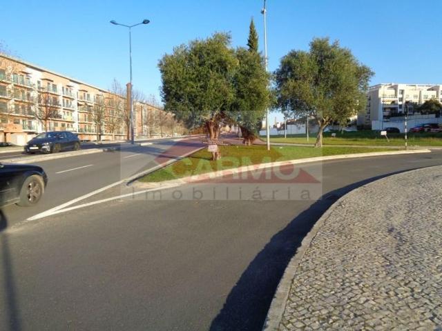 Terreno venda em Afonsoeiro, Montijo