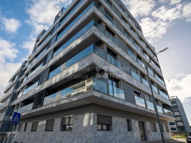 Terreno venda em Venda Nova, Amadora