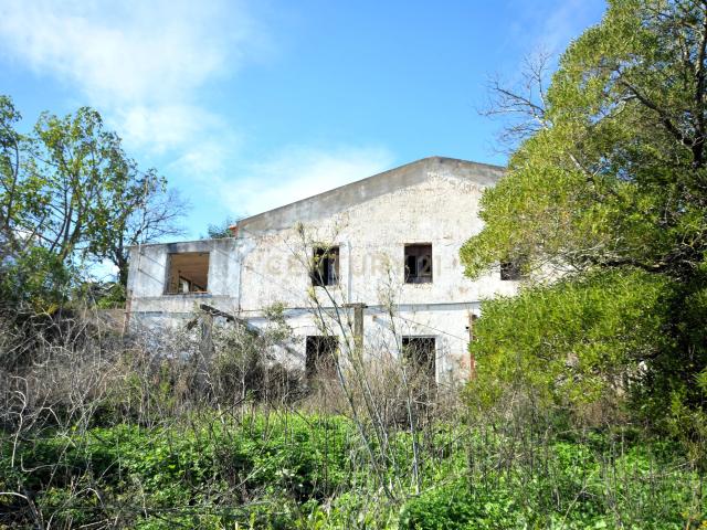 Quinta venda em Mosqueira, Albufeira