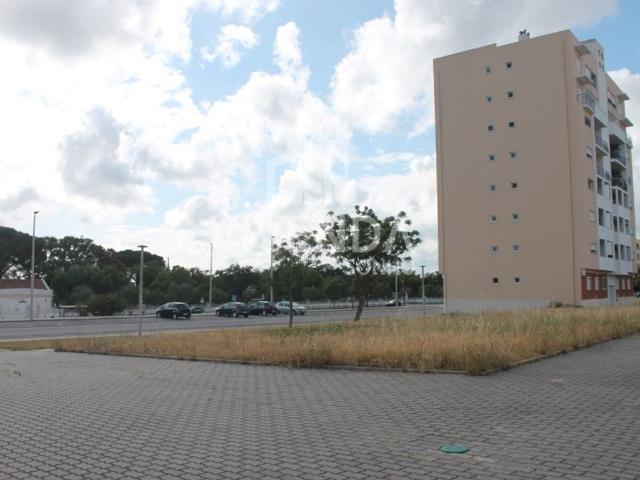Terreno venda em Palhais, Setúbal