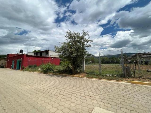 Terreno en venta en Tlalixtac De Cabrera, Oaxaca