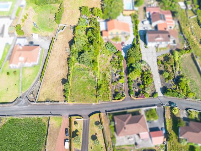 Terreno venda em Açores, Madalena