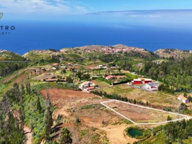 Terreno venda em Calheta