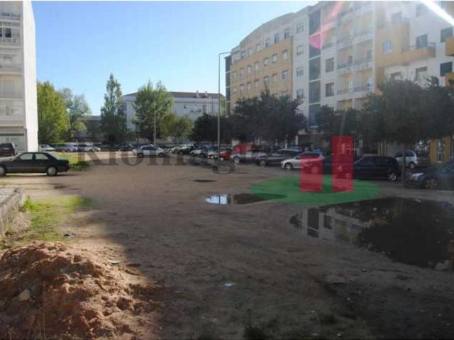 Terreno venda em Rio Maior, Santarém