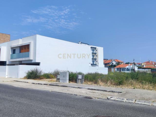 Terreno venda em Matos Cheirinhos, Cascais