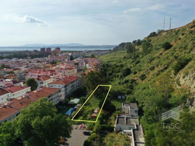 Terreno venda em Santo António da Caparica, Almada