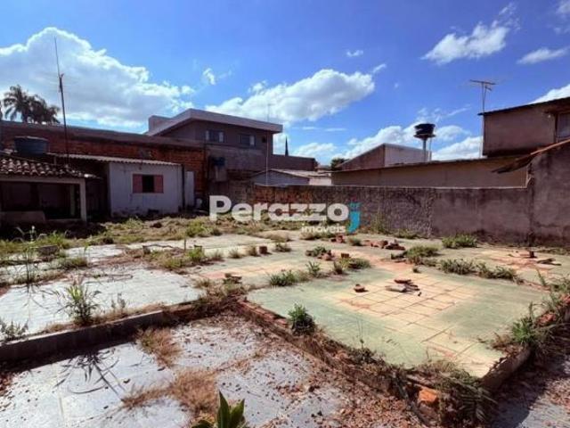 Terreno venda em Condomínio Jardim Botânico V, Jardim Botânico