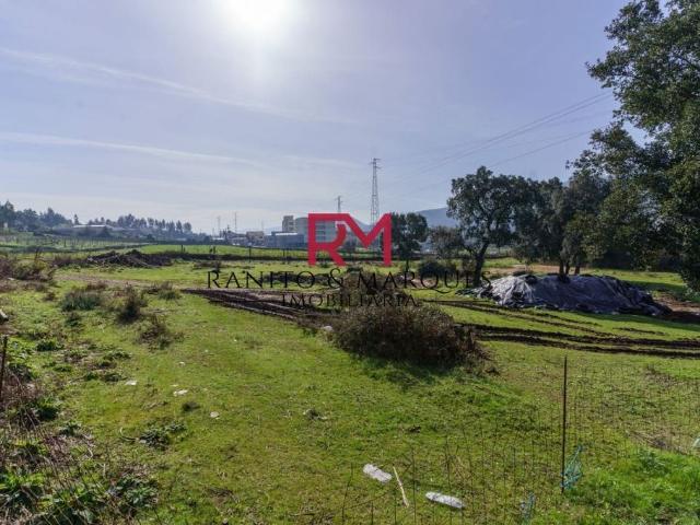 Terreno venda em Valongo, Porto
