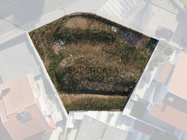 Terreno venda em Felgueiras, Porto