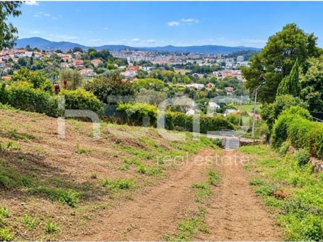 Terreno venda em Nogueiró e Tenões, Braga