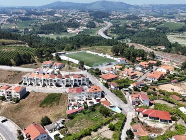 Terreno venda em Lousada, Porto