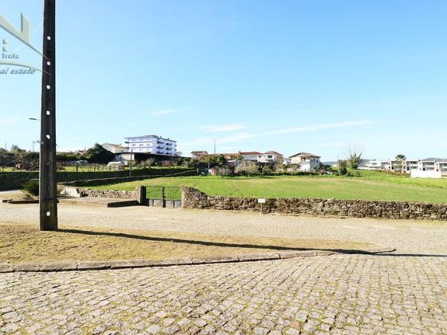 Terreno venda em Trofa, Porto