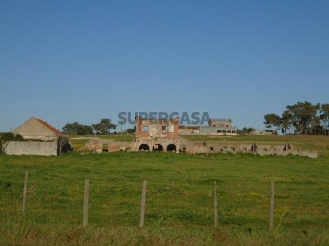 Terreno venda em Quinta do Torrão, Moita