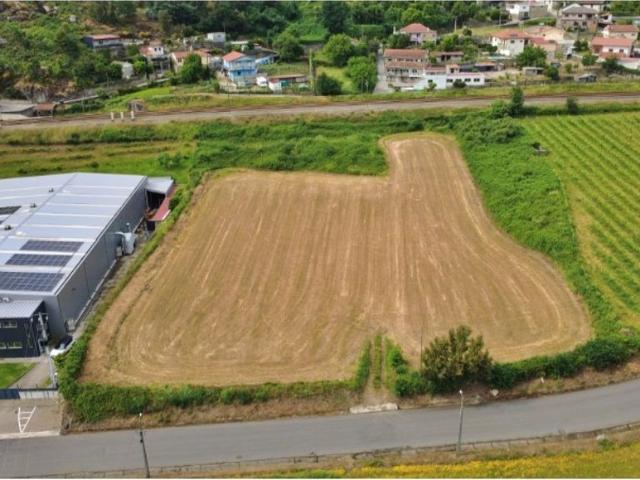 Terreno venda em Além-do-Rio, Braga