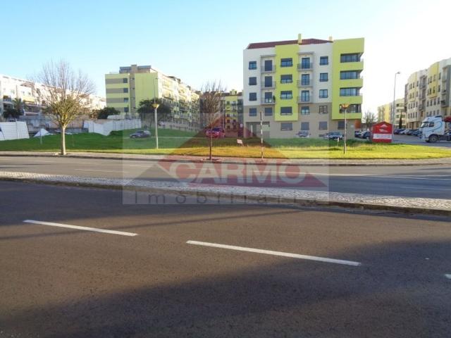 Terreno venda em Afonsoeiro, Montijo