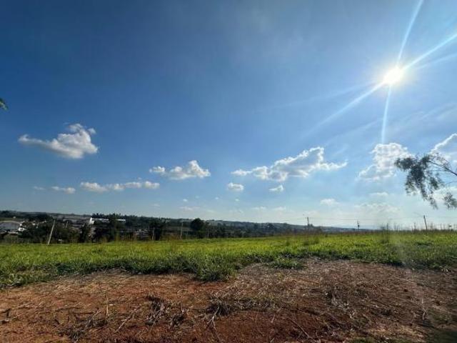 Terreno venda em Conjunto Habitacional Jardim Serrano, Votorantim