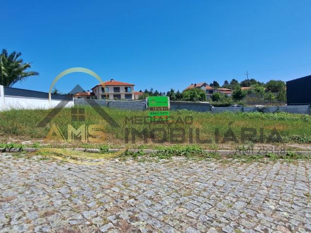 Terreno venda em Celorico De Basto, Braga