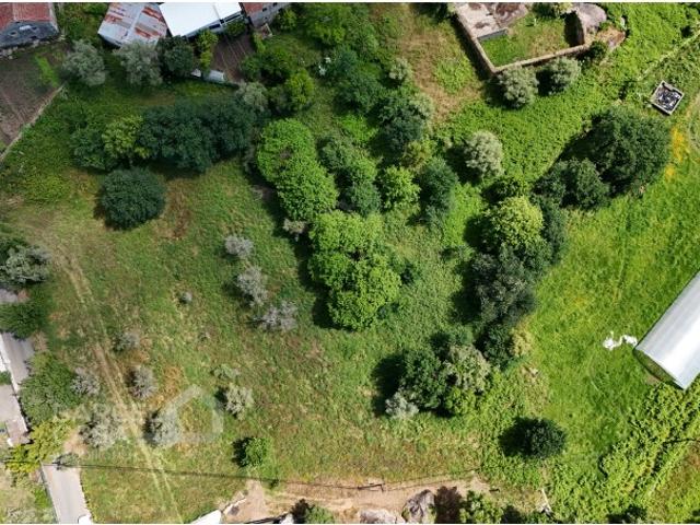 Terreno venda em Adães, Arcozelo