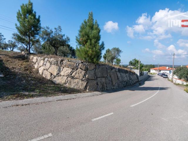 Terreno venda em Leiria