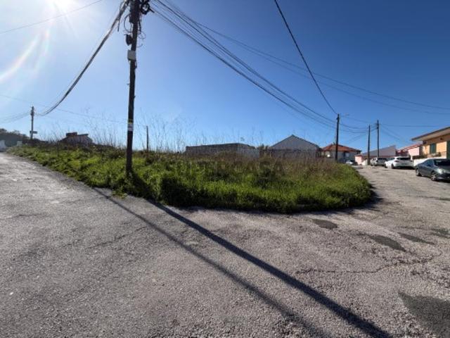 Terreno venda em Portela da Azóia, Santiago Dos Velhos