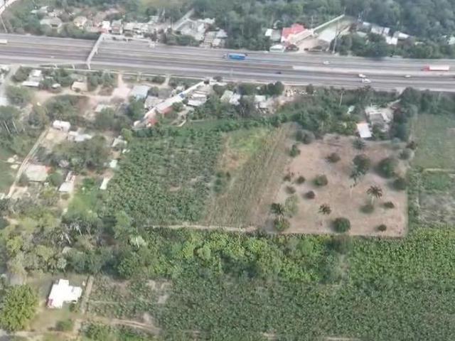 Terreno en venta en Plátano y Cacao 2da. Sección (La Isla), Centro