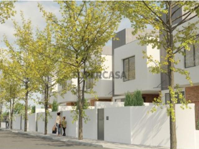 Terreno venda em Cabeço de Oureças, Sintra