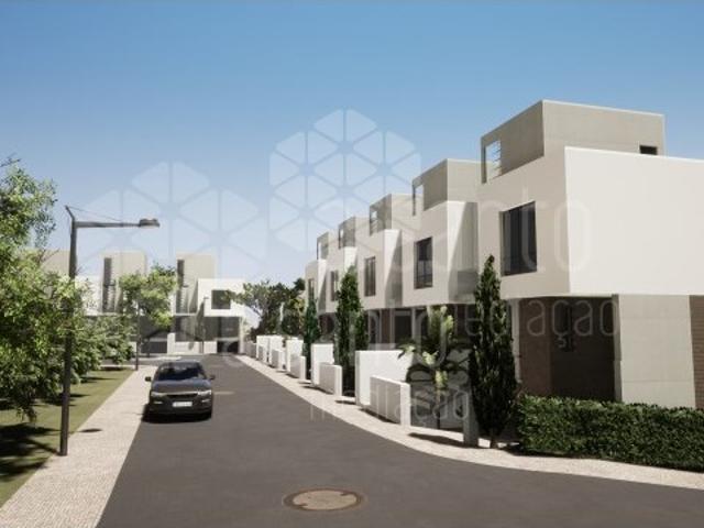 Terreno venda em Cabeço de Oureças, Sintra