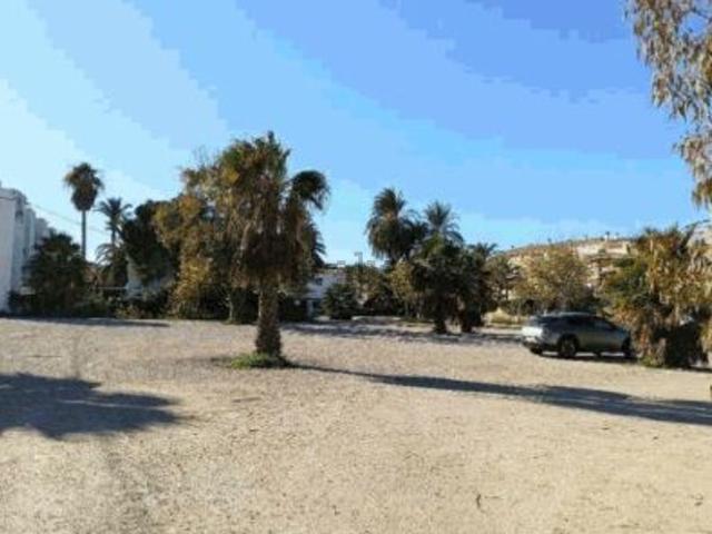 Terreno en venta en Barri Port / Centre, Dénia