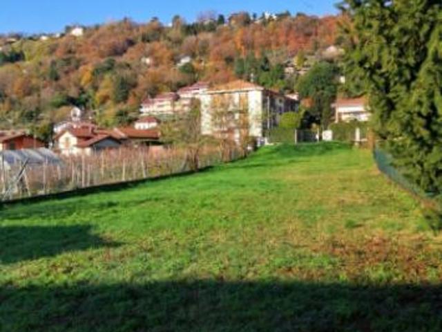 Terreno in vendita a Villa Lesa, Piemonte