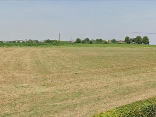 Terreno in vendita a Gambara, Lombardia