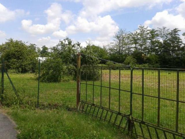 Terreno in vendita a Seregno, Lombardia