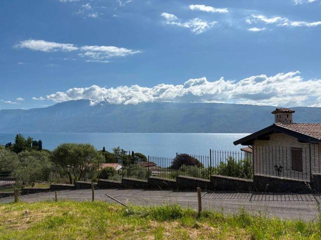 Terreno in vendita a Comunità Montana Parco Alto Garda bresciano, Toscolano Maderno