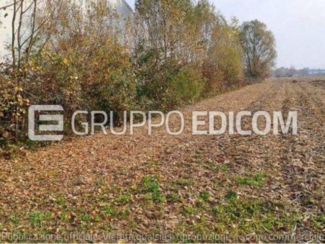Terreno in vendita a Fiume Veneto, Pordenone / Pordenon