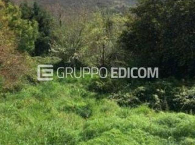 Terreno in vendita a Petruro Irpino, Campania