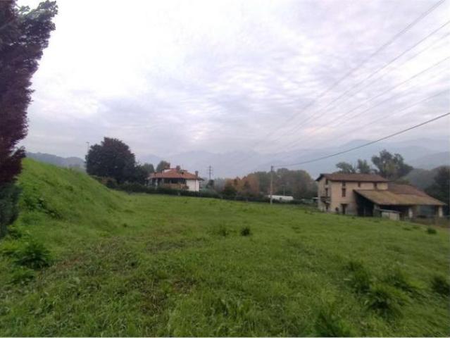 Terreno in vendita a Capiate, Olginate