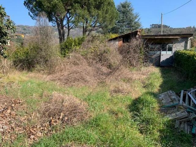 Terreno in vendita a Montecatini Terme, Toscana