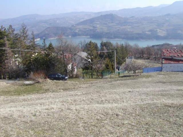 Terreno in vendita a Unione dell'Appennino Bolognese, Castel Di Casio