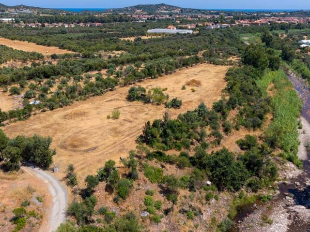Terreno in vendita a Santu Perdu/Villa San Pietro, Casteddu/Cagliari