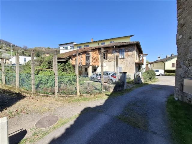 Grundstück kaufen in Magliaso, Tessin