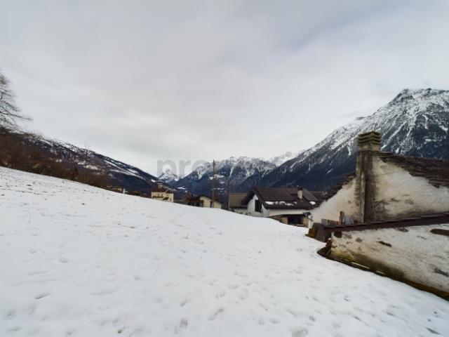 Grundstück kaufen in Acquarossa, Tessin