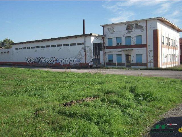 Terreno in vendita a Fontevivo, Reggio Emilia