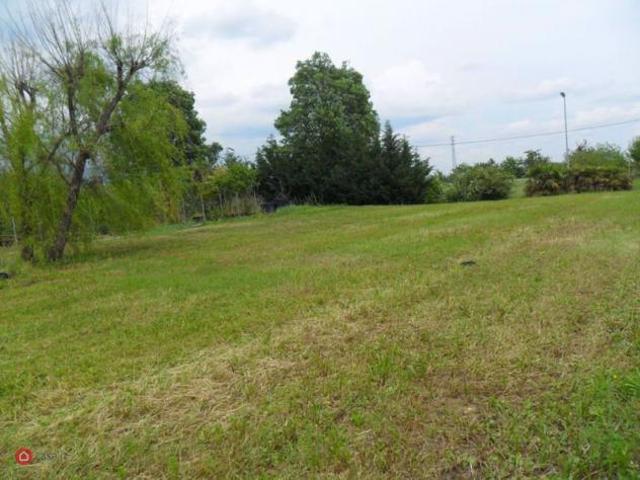 Terreno in vendita a Bassano Del Grappa, Veneto