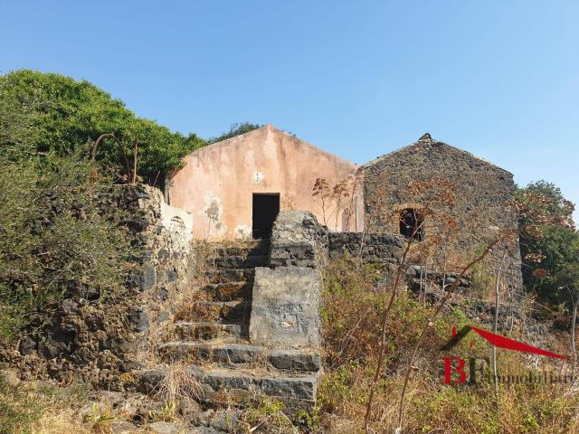 Terreno in vendita a Cannizzaro, Aci Castello
