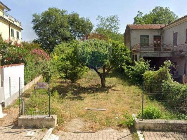 Terreno in vendita a Alanno, Abruzzo