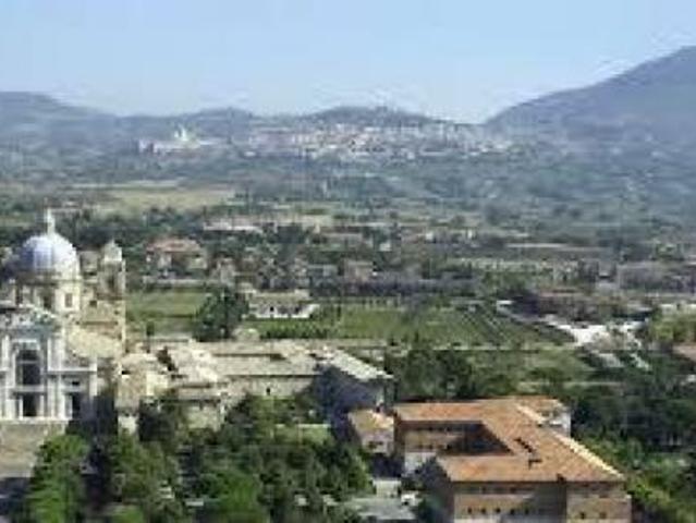 Terreno in vendita a Assisi, Umbria
