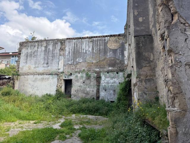 Terreno in vendita a Avella, Campania