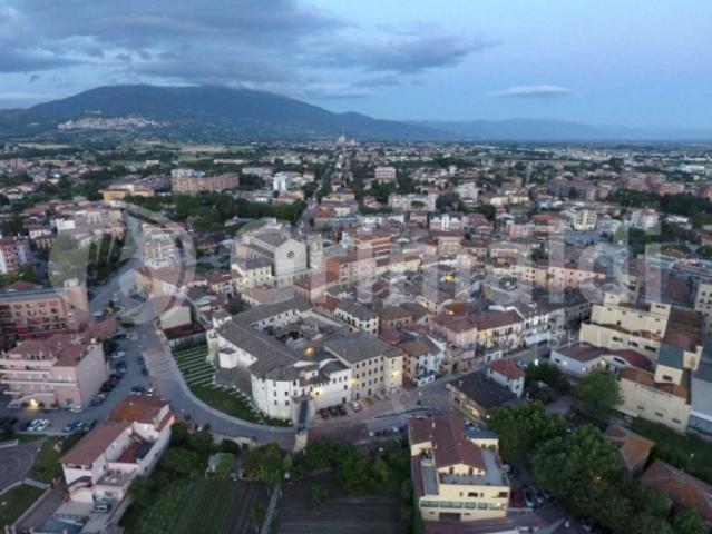 Terreno in vendita a Santa Lucia, Bastia Umbra