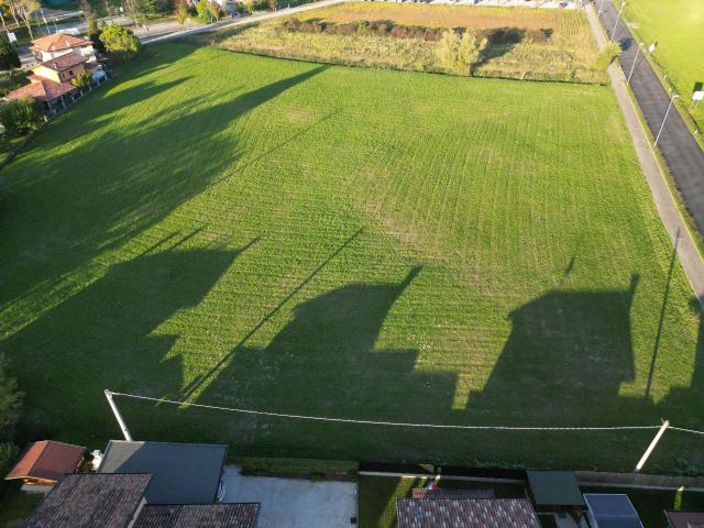 Terreno in vendita a Brugnera, Friuli-Venezia Giulia