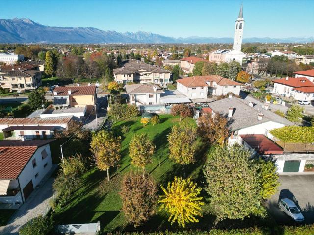 Terreno in vendita a Brugnera, Friuli-Venezia Giulia