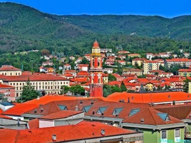 Terreno in vendita a Cairo Montenotte, Liguria